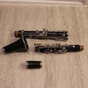 Artley 17S Clarinet No Mouthpiece with Case